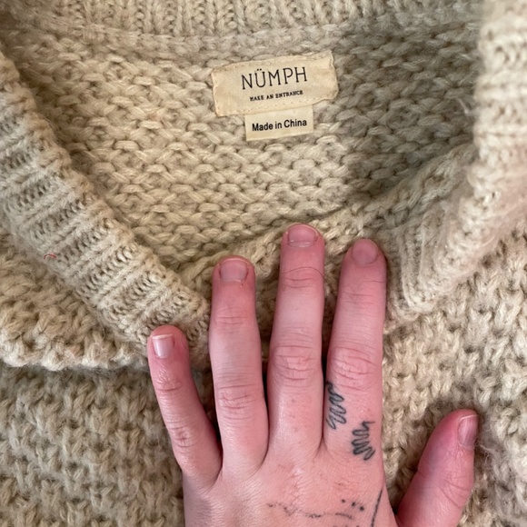 NÜMPH chunky knit sweater <3 - Picture 2 of 4